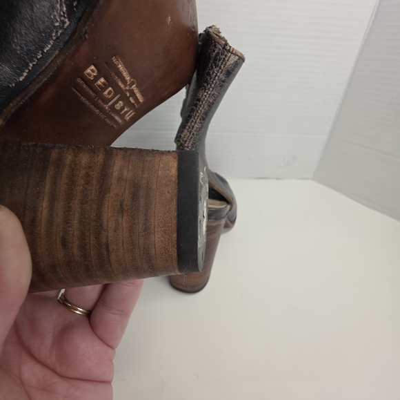 Bedstu Occam Caged Heeled Booties 8.5 - Picture 14 of 16